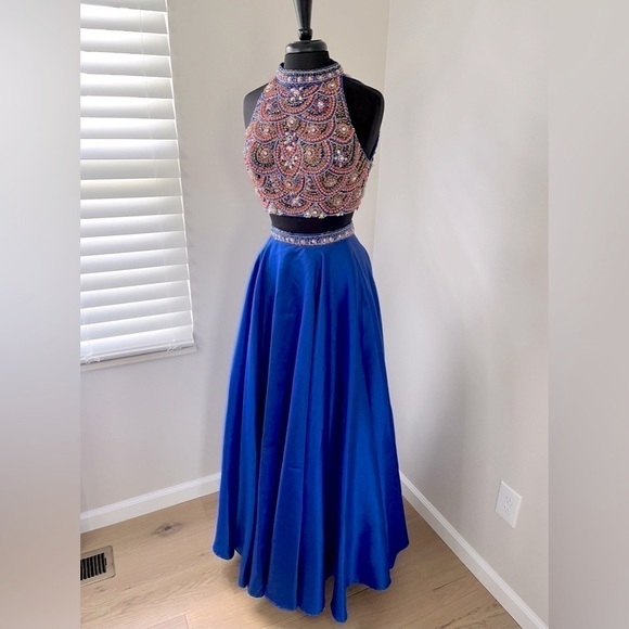 Jovani Two Piece High Neck Evening Dress - Picture 5 of 15